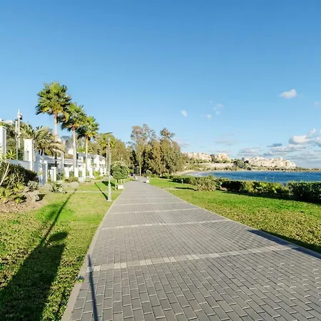 Luxury Frontal In Doncella * Εστεπόνα