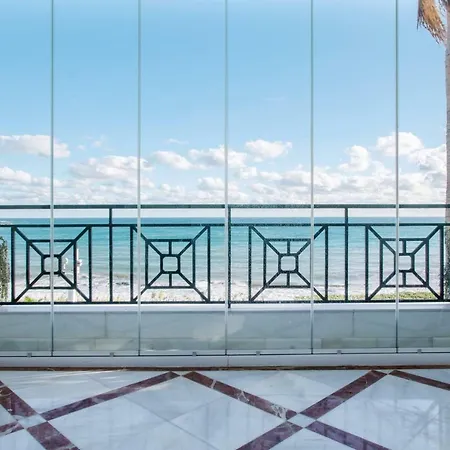 Διαμέρισμα Luxury Frontal In Doncella